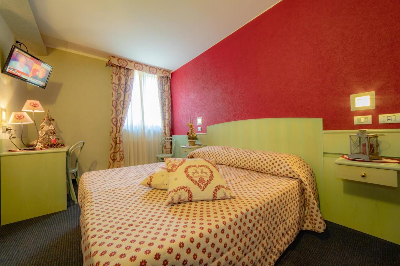 Hotel Astoria Breuil-Cervinia Zewnętrze zdjęcie